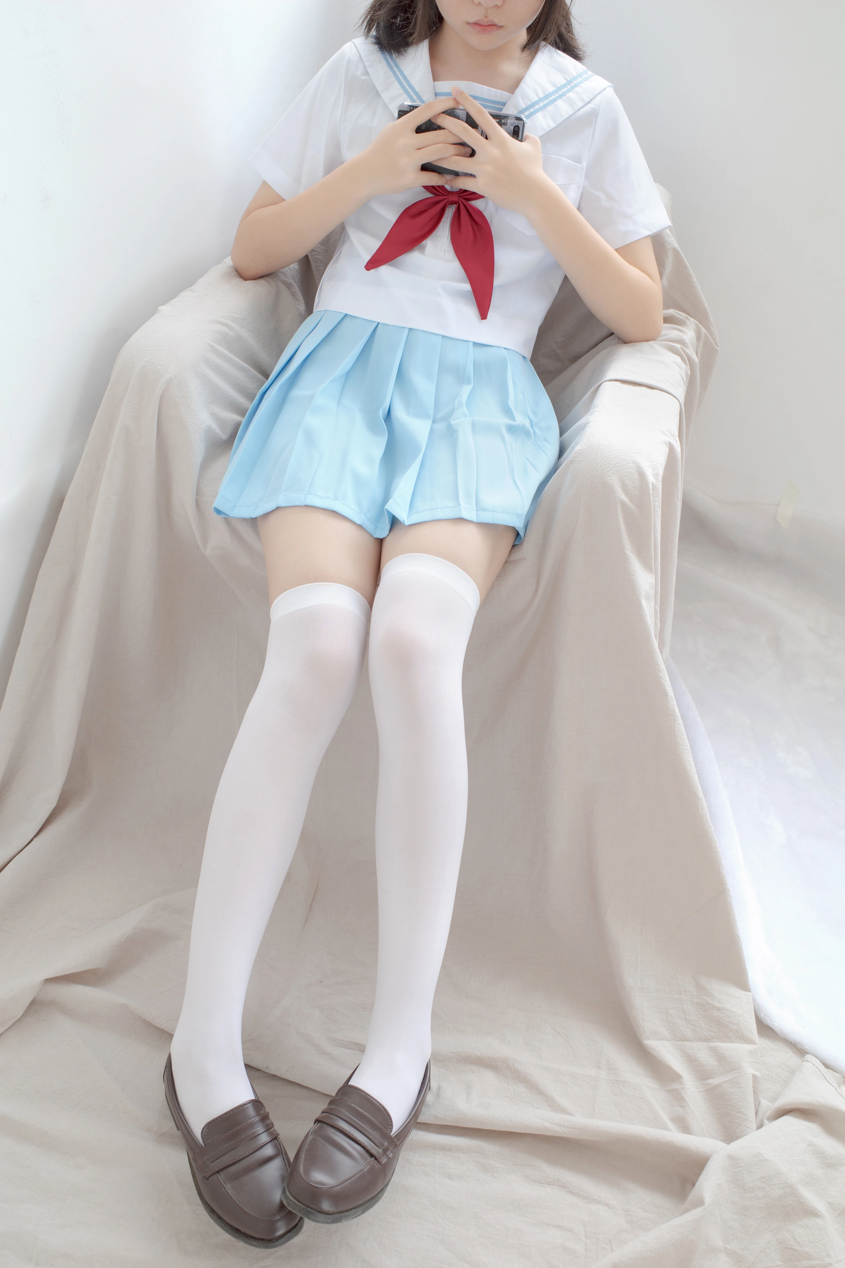 森罗财团 小满 内定版 JK明日香校园 [127P 1V]插图6
